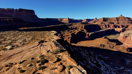 S1004961.00 42 17 11.Still049